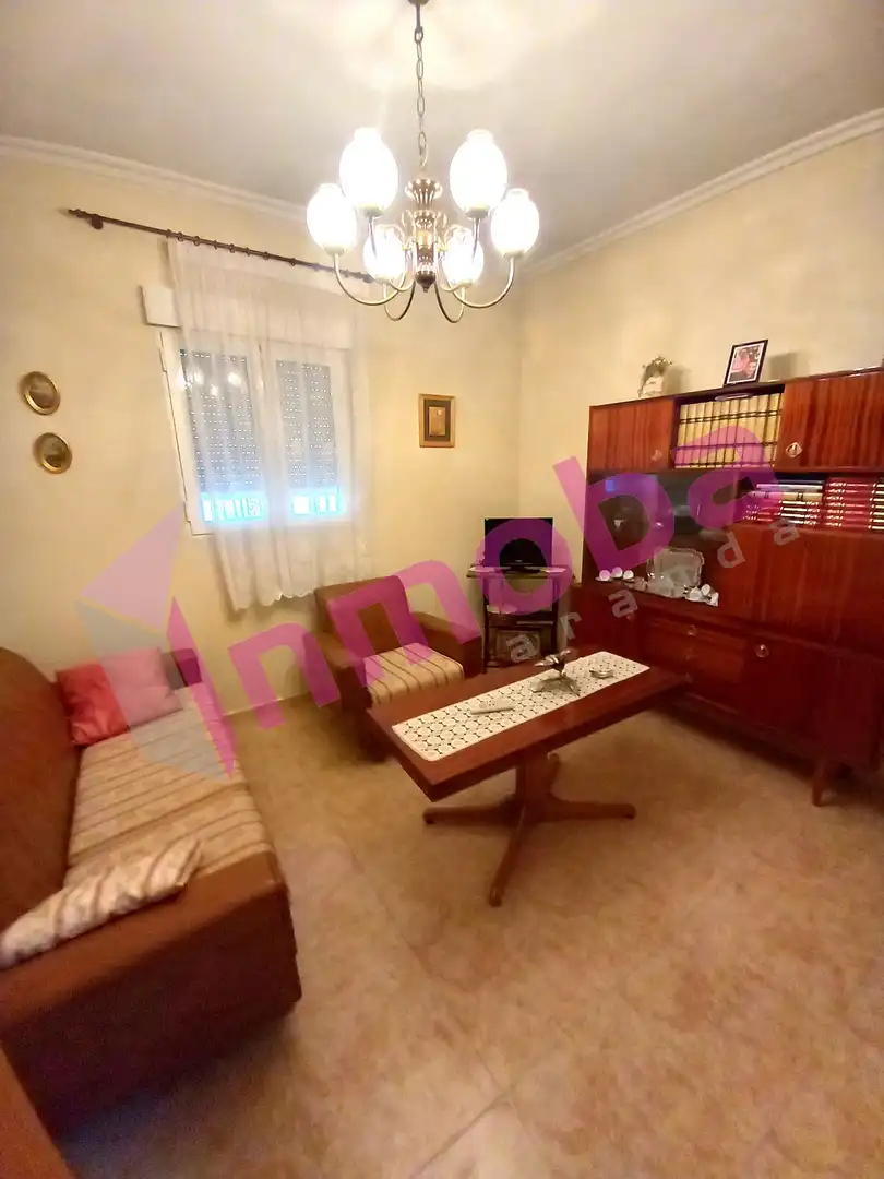 Casa adosada en venta en Calle Corralón de los Caídos, Santa Catalina - Ferial