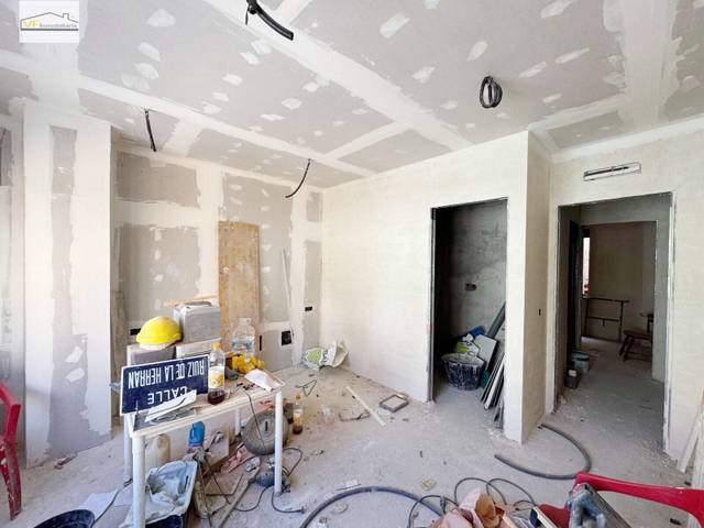 Casa adosada en Venta en El Molinillo - Capuchinos