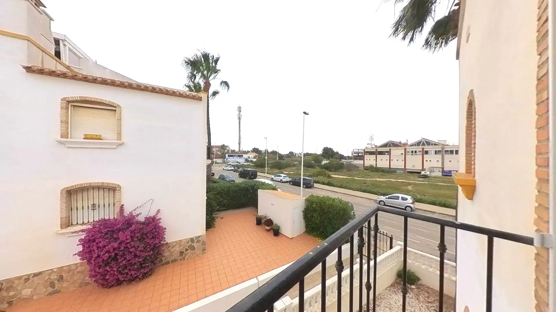 Vista exterior de Pis en venda en Orihuela Costa