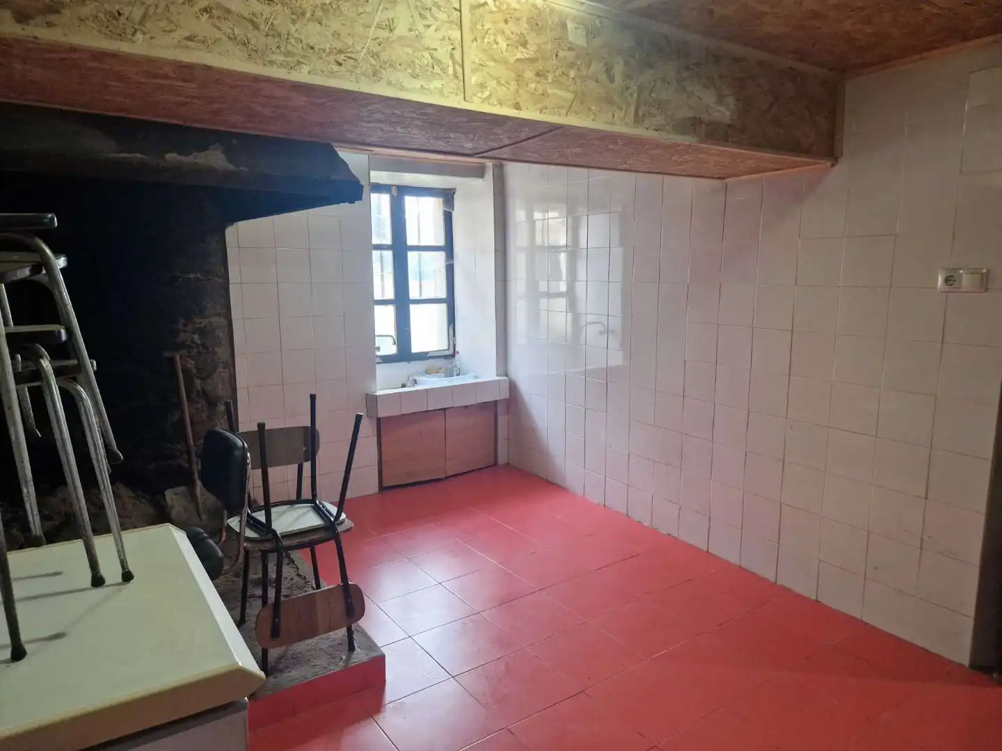 Detached homes for sale in Teo  with Storage room and Furnished