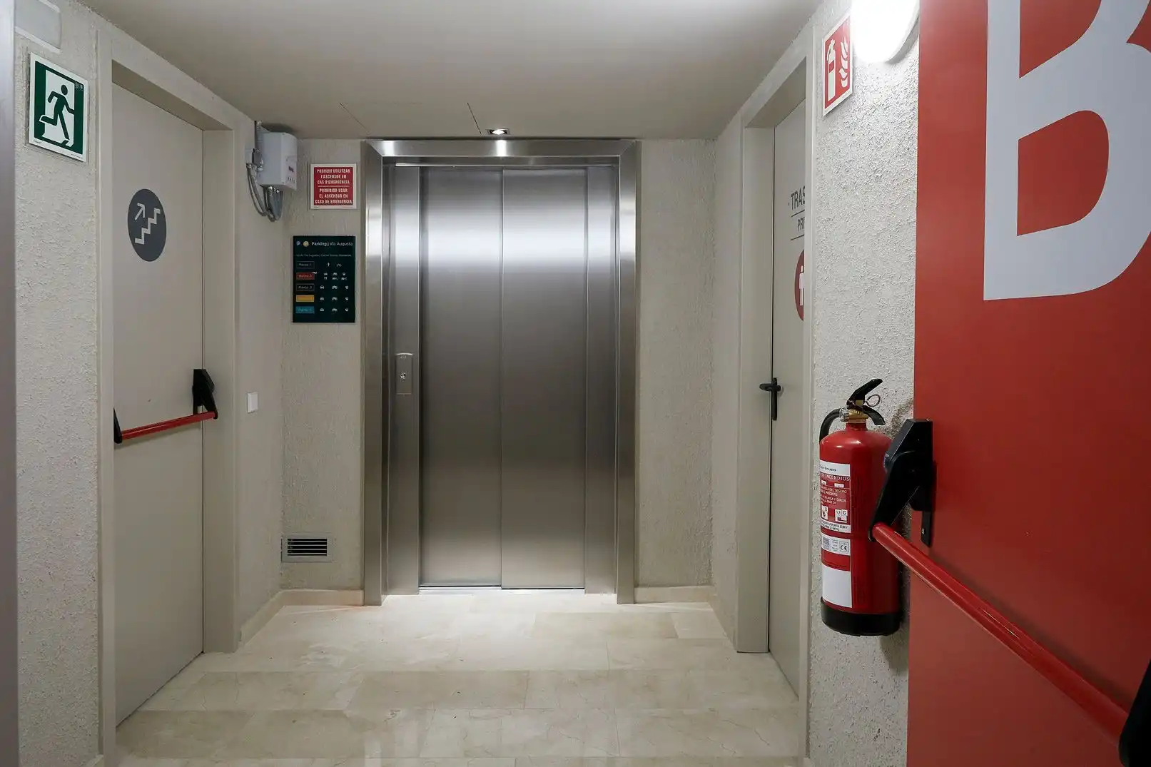 Pis de lloguer en Barcelona amb Aire condicionat, Calefacció i Jardí privat