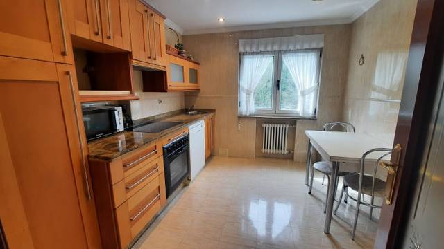 Casa-chalet en Venta en N/A en Sama