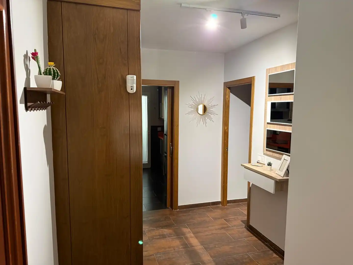 Wohnung zur Miete in Algeciras mit Klimaanlage, Heizung und Terrasse