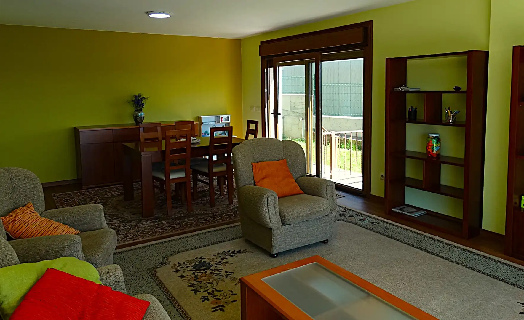 Sala d'estar de Casa o xalet en venda en Miño amb Calefacció, Parquet i Terrassa