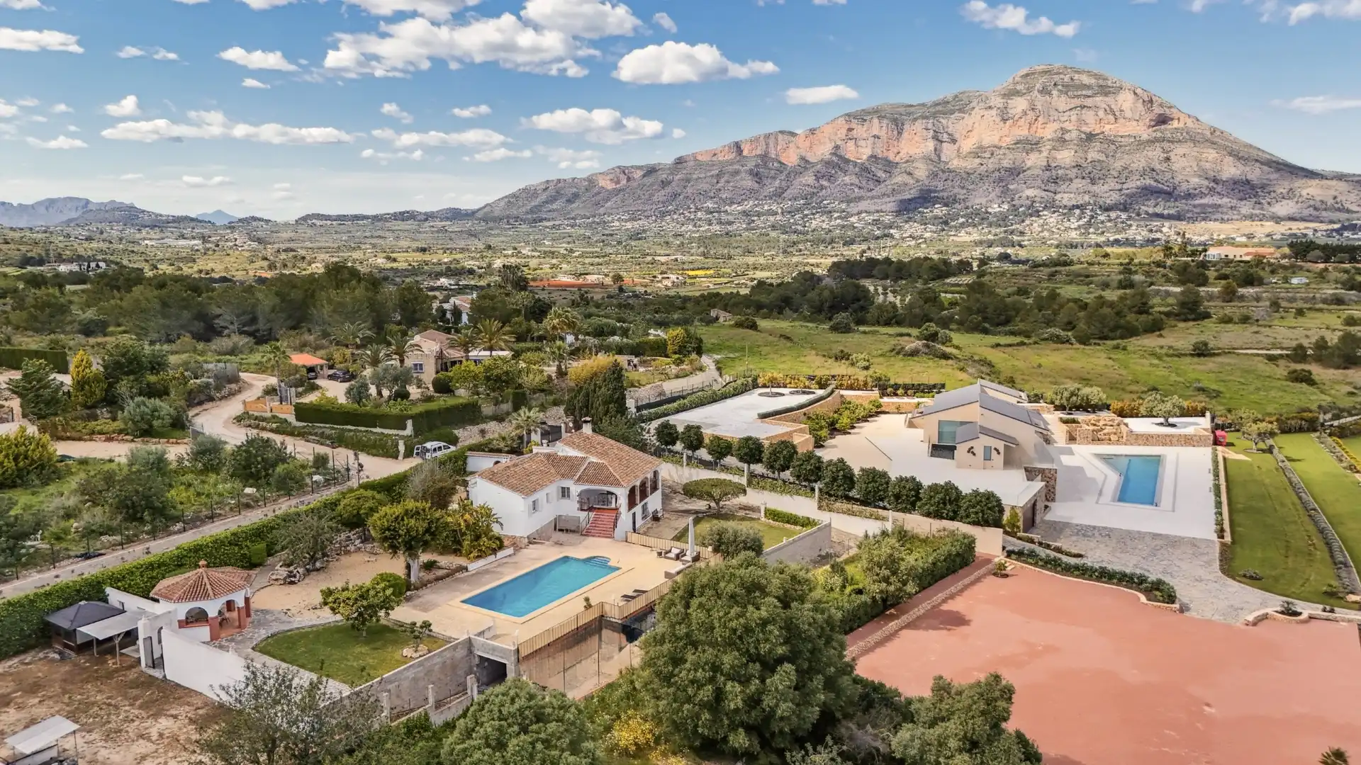 Vista exterior de Casa o xalet en venda en Partides comunes - Adsubia