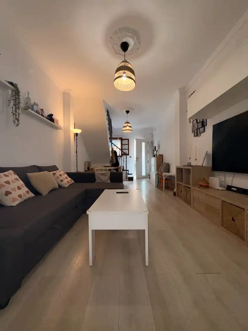 Sala de estar de Casa adosada en venta en Camas