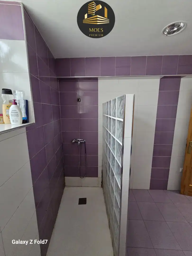Bany de Casa o xalet en venda en Jaén amb Aire condicionat, Calefacció i Terrassa