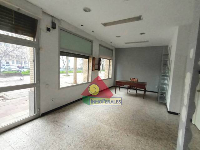 Local comercial en Alquiler en Orcasitas