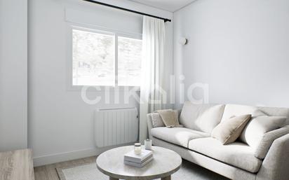 Bedroom of Flat for sale in  Barcelona Capital  with Air Conditioner and Heating