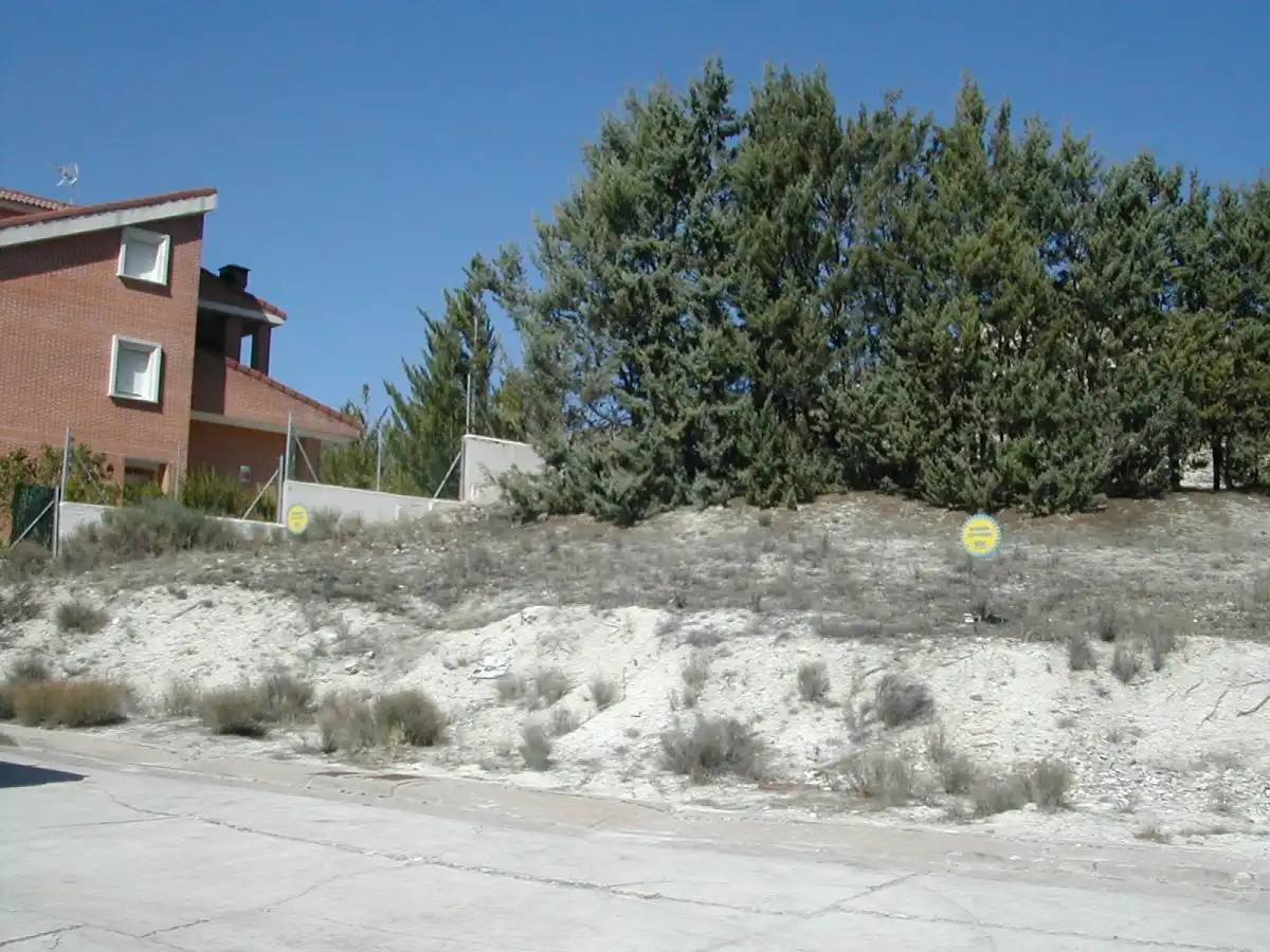 Terreny residencial en venda a Calle MARAVILLAS 20