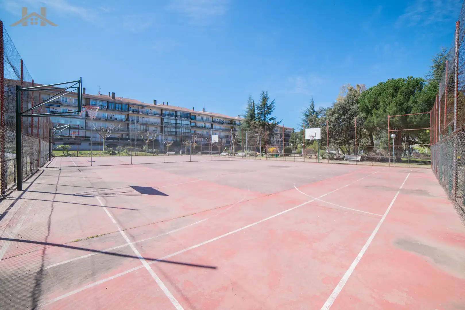Parking of Flat for sale in Collado Villalba  with Air Conditioner, Heating and Community pool