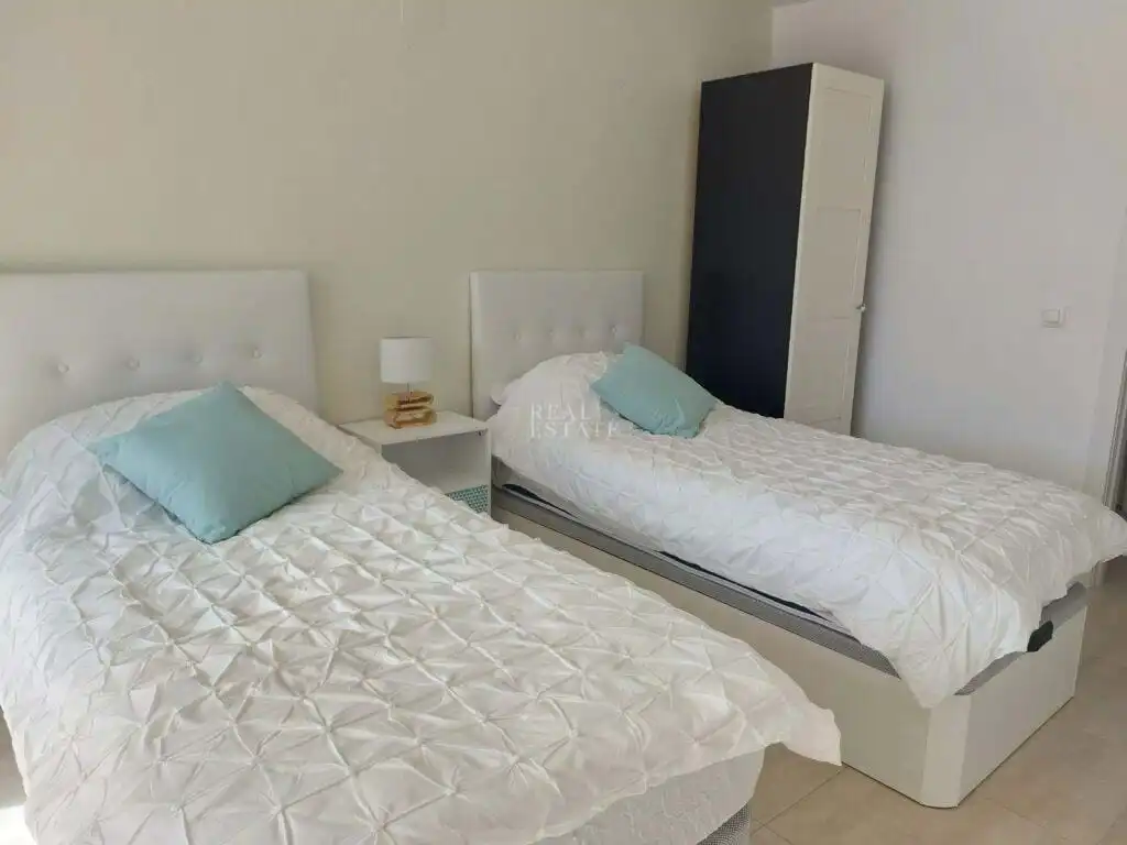 Bedroom of Houses for sale in L'Alfàs del Pi  with Air Conditioner, Terrace and Storage room