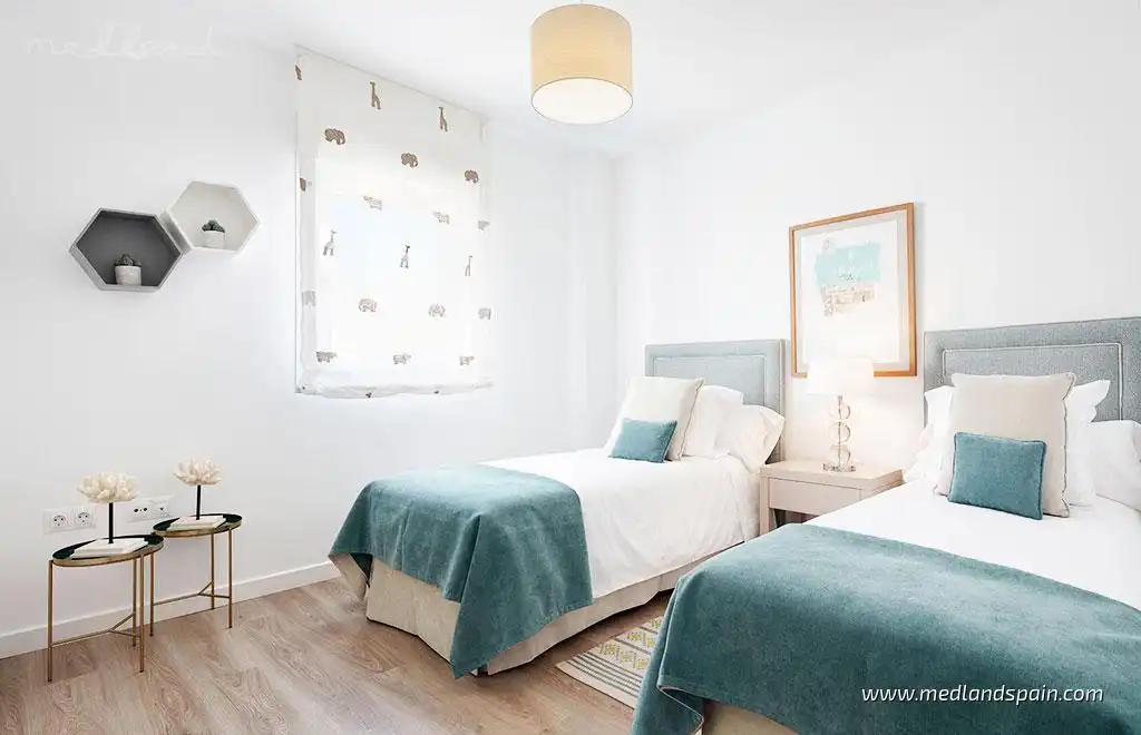 Dormitori de Apartament en venda en Marbella amb Aire condicionat, Calefacció i Terrassa