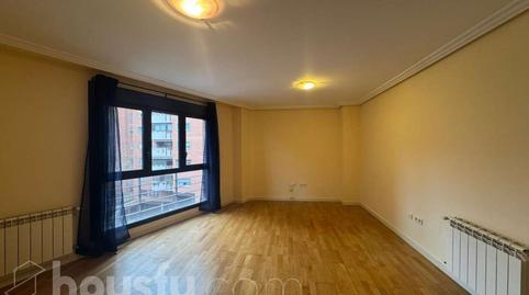 Photo 2 of Flat for rent in Calle de Trefacio, ., Canillas,  Madrid Capital