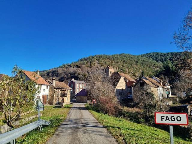 Casa-chalet en Venta en Fago