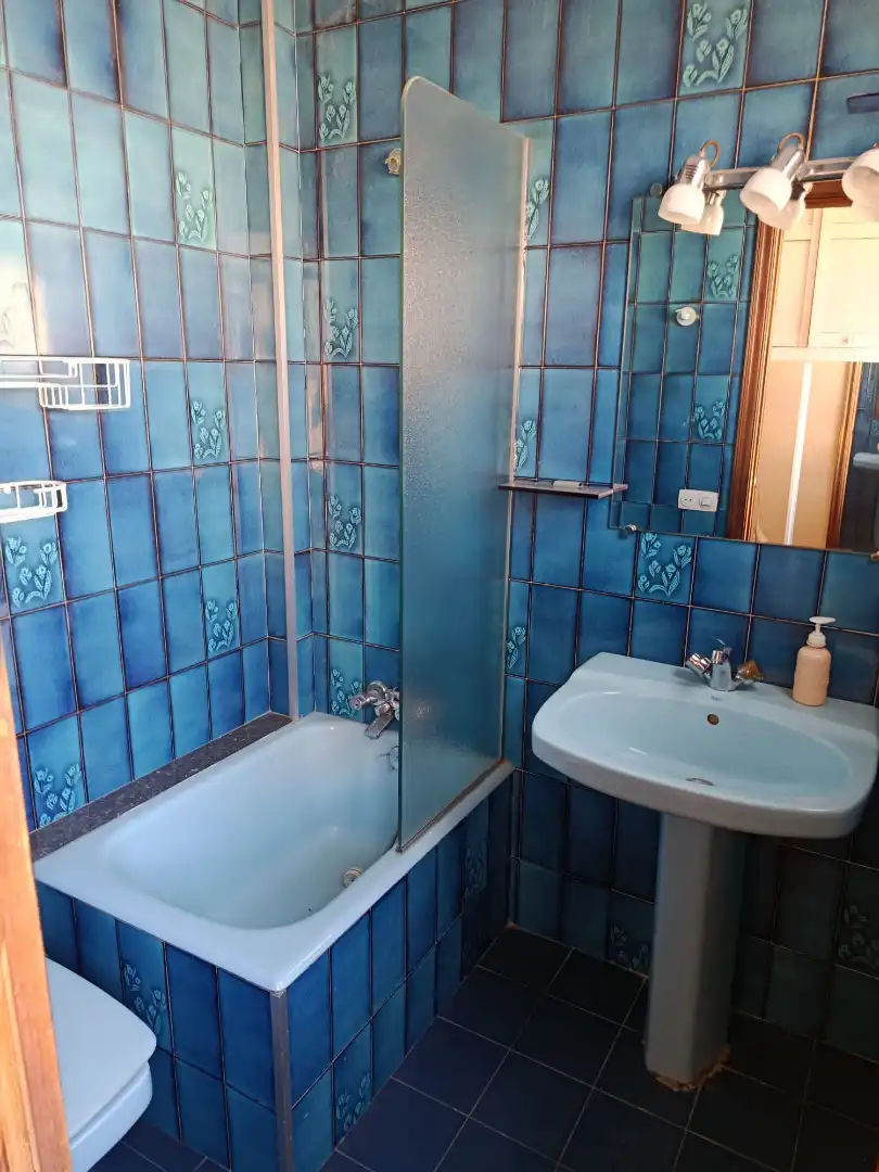 Baño de Piso en venta en Barcelona con Calefacción y Balcón