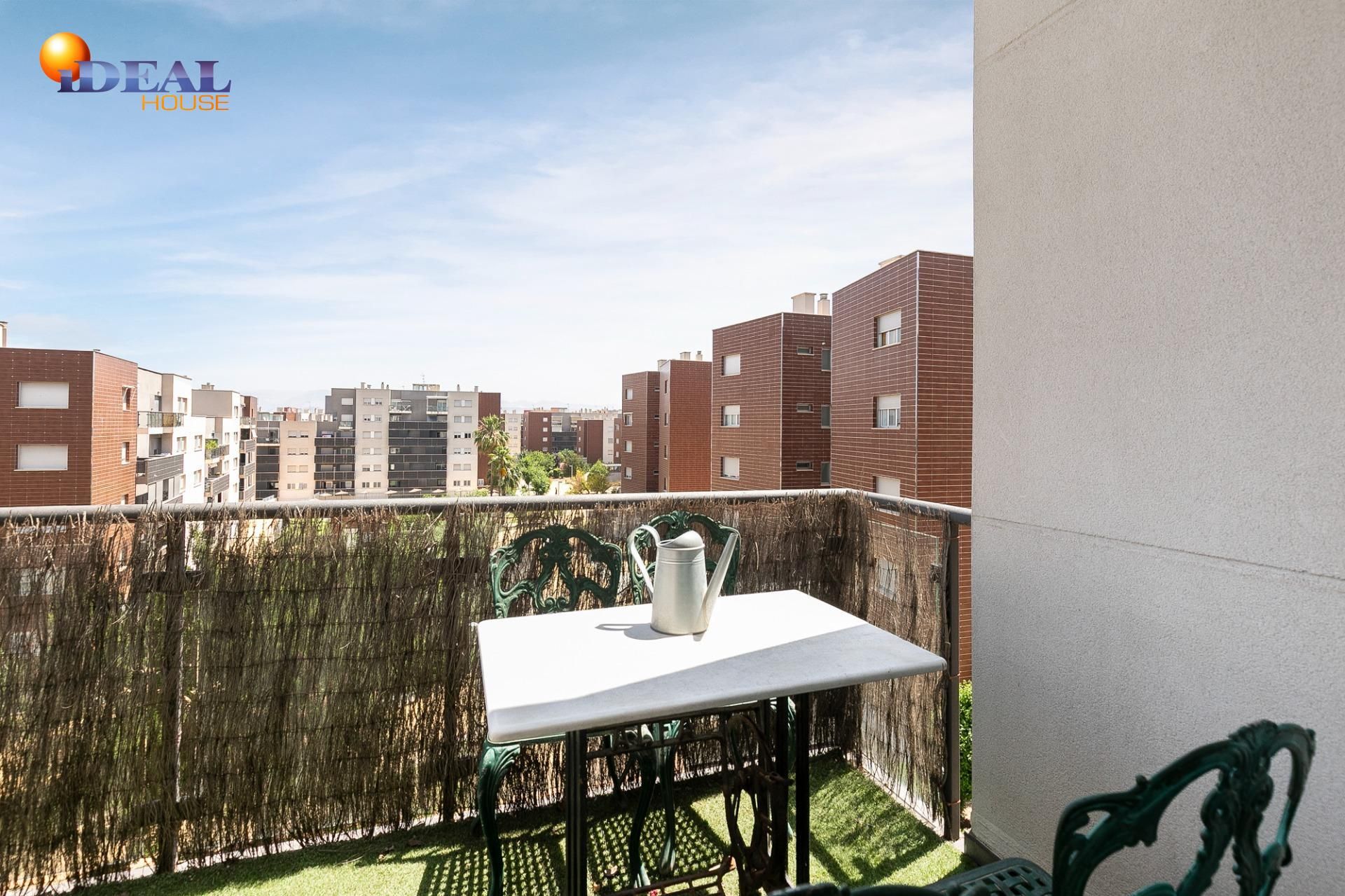 Flat for sale in Calle aljancira, 2, Carretera de Granada - La Alcazaba, Alhendín