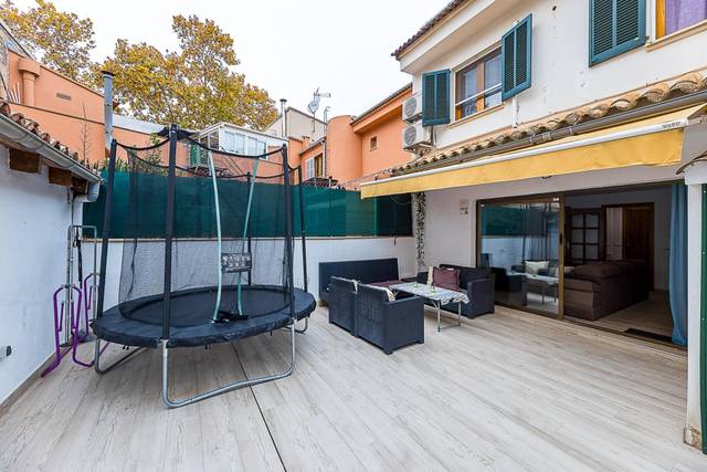Casa adosada en Venta en Carrer de Miquel Calafell en Son Sardina