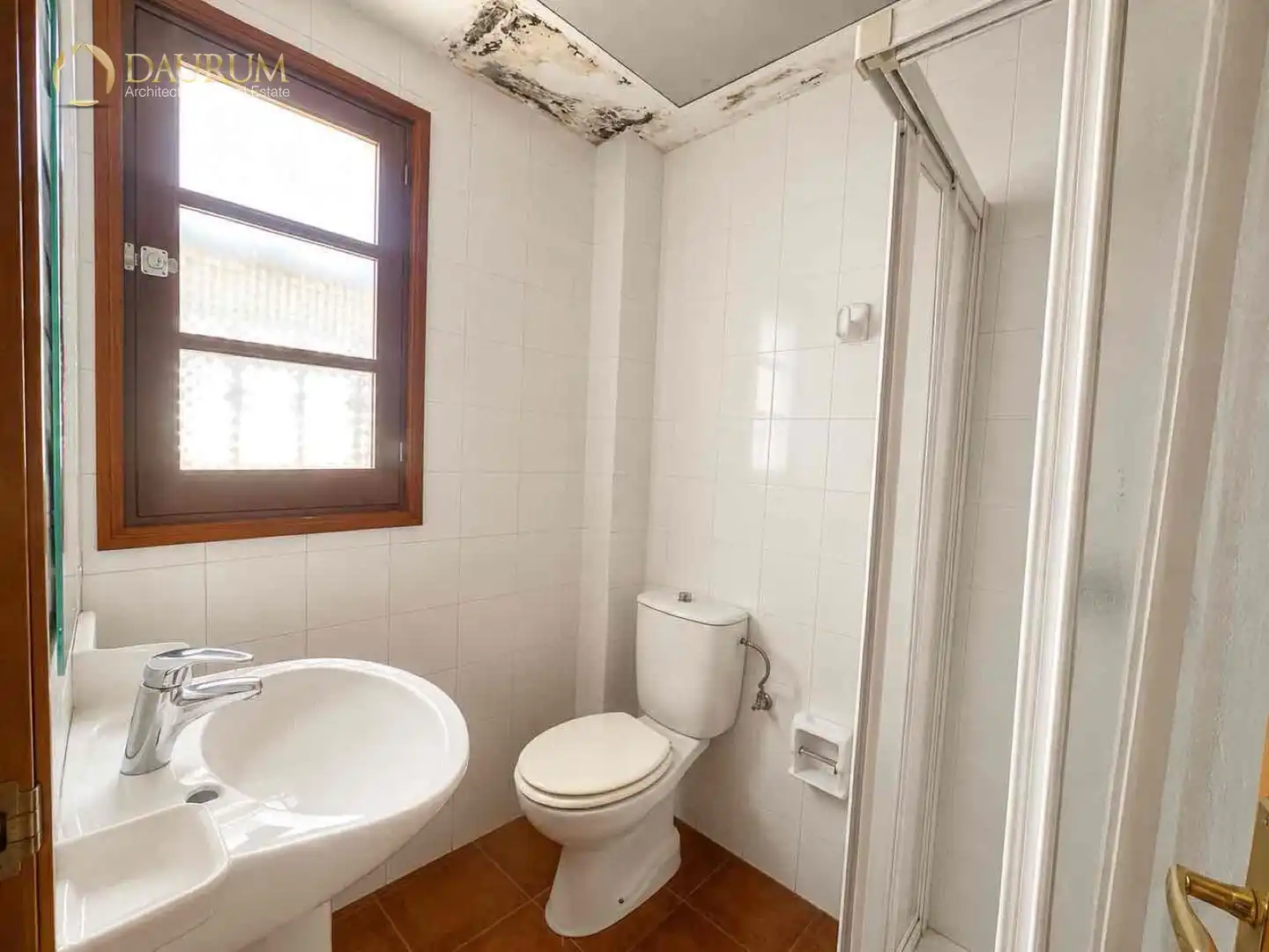 Bany de Casa o xalet en venda en Bormujos amb Aire condicionat, Calefacció i Terrassa