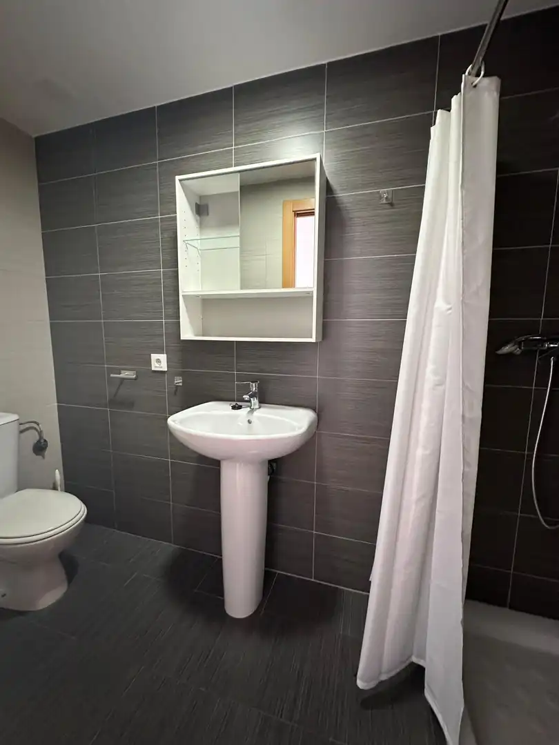 Baño de Apartamento en venta en Badajoz con Terraza y Amueblado