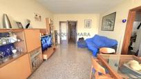 Sala d'estar de Pis en venda en Sant Boi de Llobregat amb Balcó