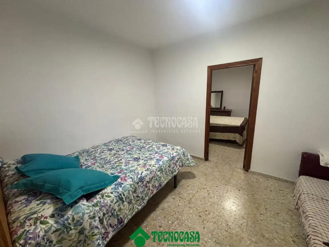 Dormitori de Casa adosada en venda en Montoro amb Aire condicionat