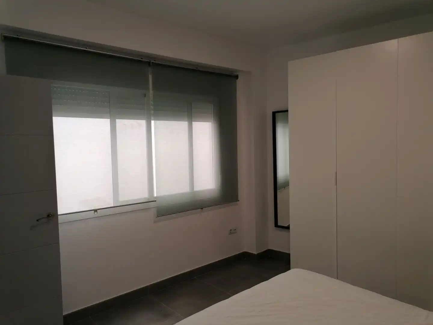 Bedroom of Apartments for rent in Algeciras  with Furnished