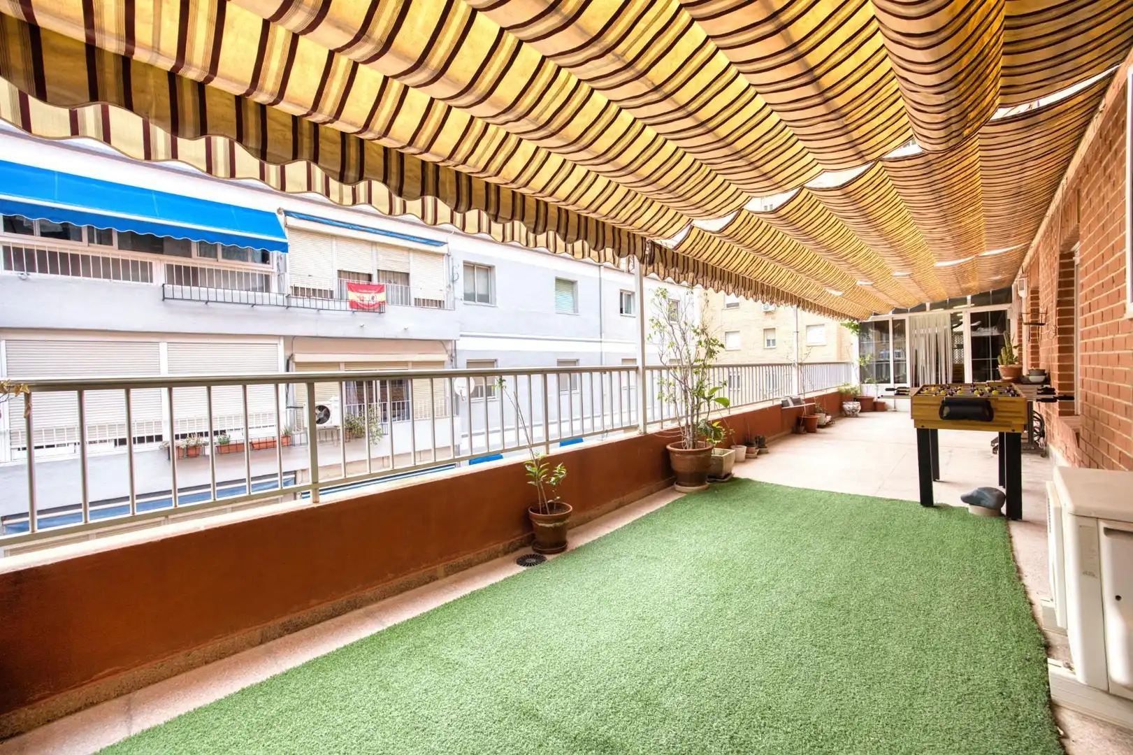 Terrace of Attic for sale in Alicante / Alacant  with Air Conditioner and Terrace