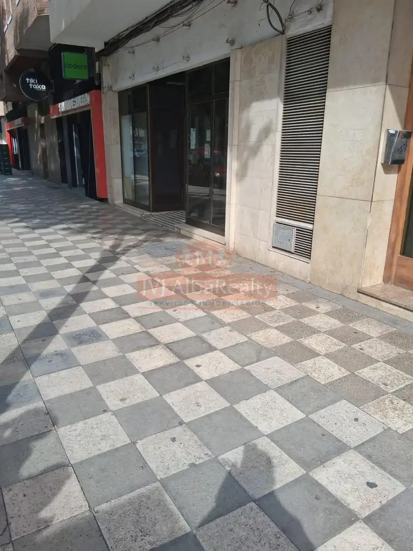 Locale commerciale in affitto a El Pilar, imagen 31