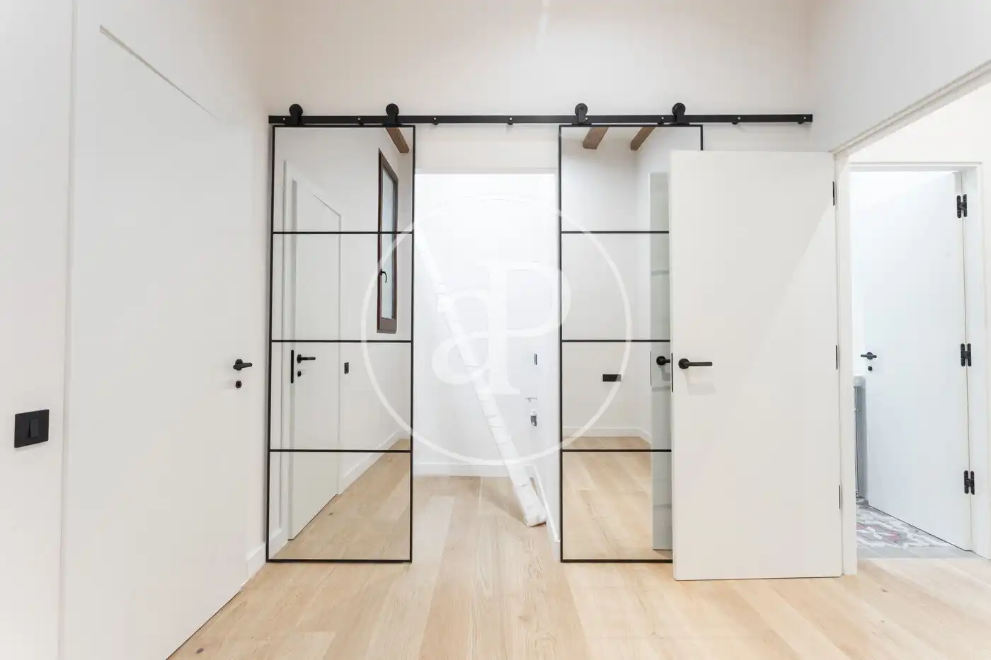 Piso en venta en Barcelona con Aire acondicionado, Calefacción y Balcón