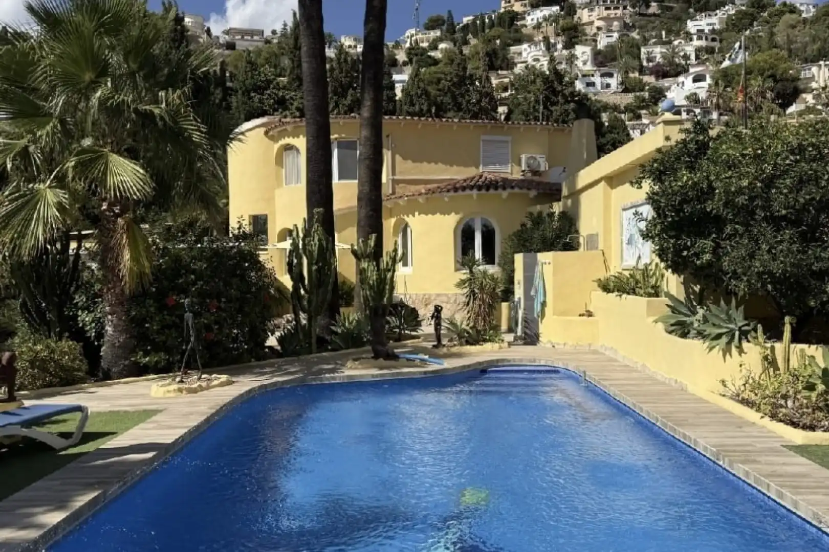 Casa amb piscina en venda a Benissa pueblo