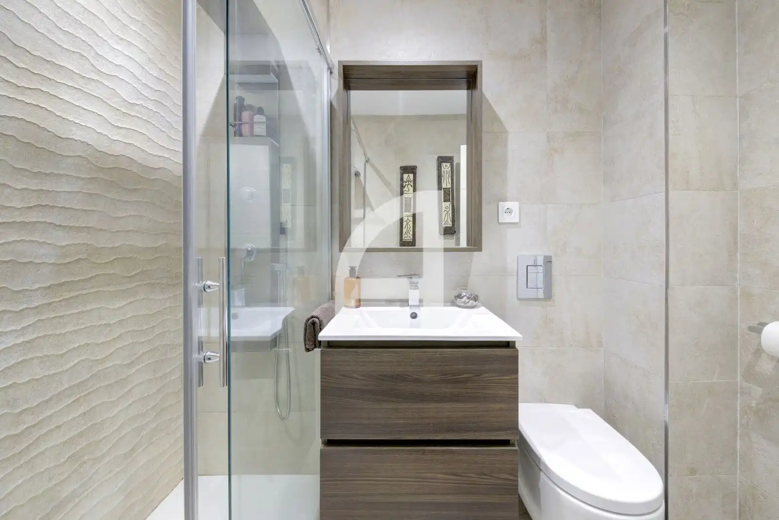 Baño de Piso en venta en Madrid con Aire acondicionado y Calefacción