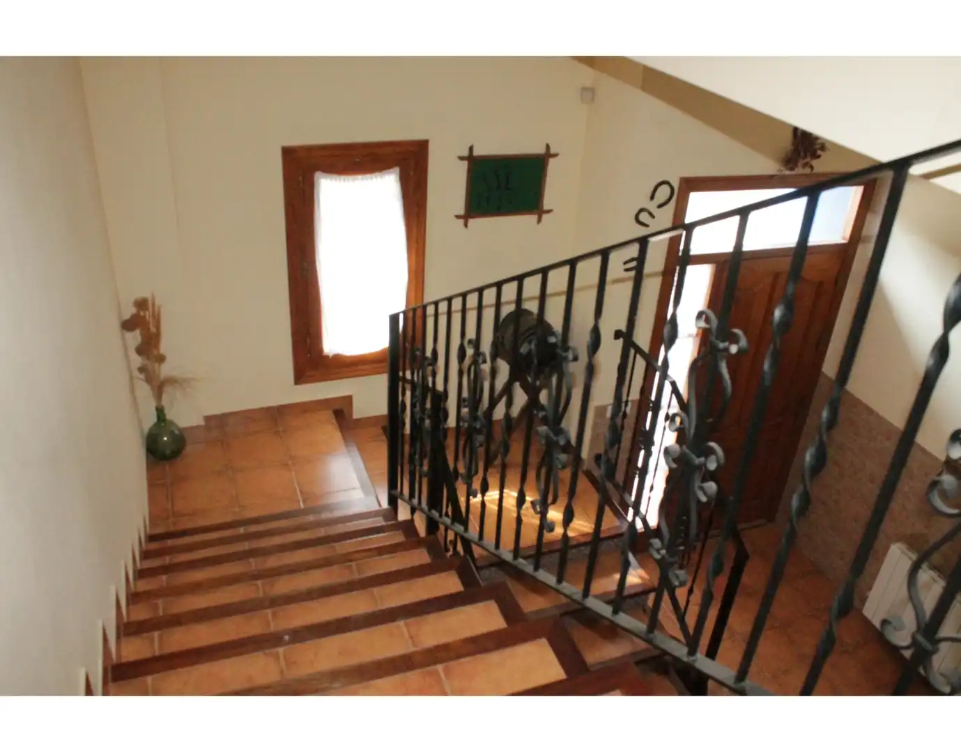 Casa adosada en venta en El Pinós / Pinoso