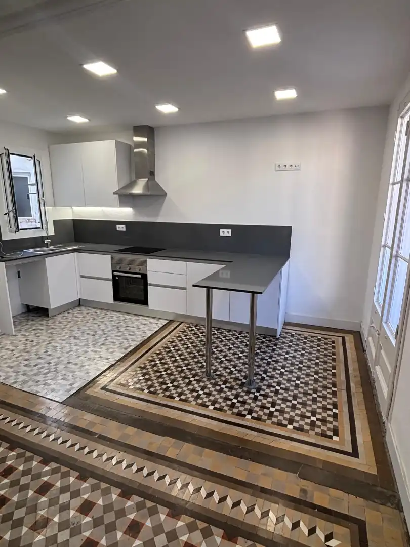 Cuina de Pis en venda en Barcelona amb Terrassa i Balcó