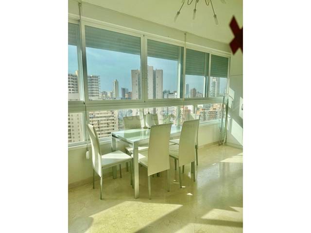 Piso en Venta en Avenida Ametlla De Mar, 17 en Rincón Bajo