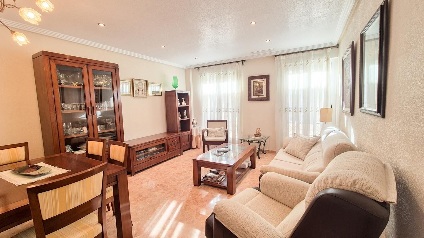 Flat for sale in Plaza Crevillente - Antiguos Juzgados - El Asilo