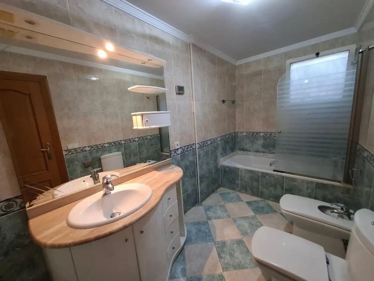 Badezimmer von Maisonette zum Verkauf in Castelló de Rugat mit Klimaanlage und Terrasse