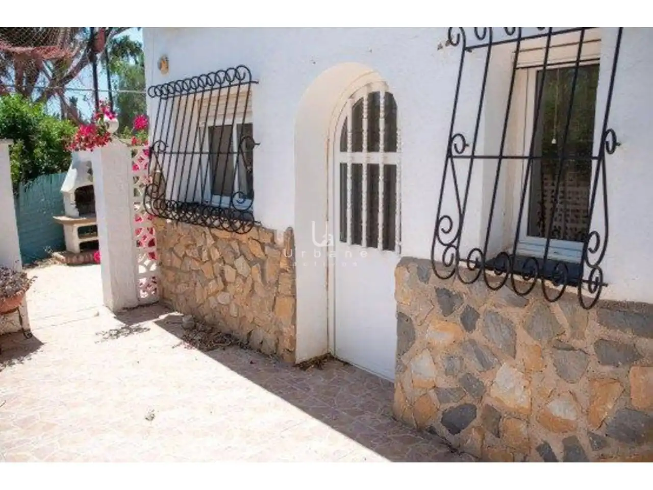 Außenansicht von Wohnung zum Verkauf in Cartagena mit Privatgarten, Terrasse und Gemeinschaftspool