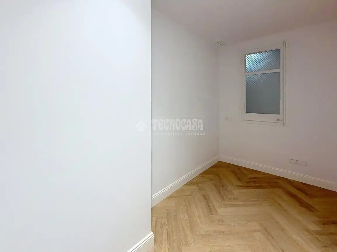 Appartamento con terrazza in vendita a Les Corts, imagen 13
