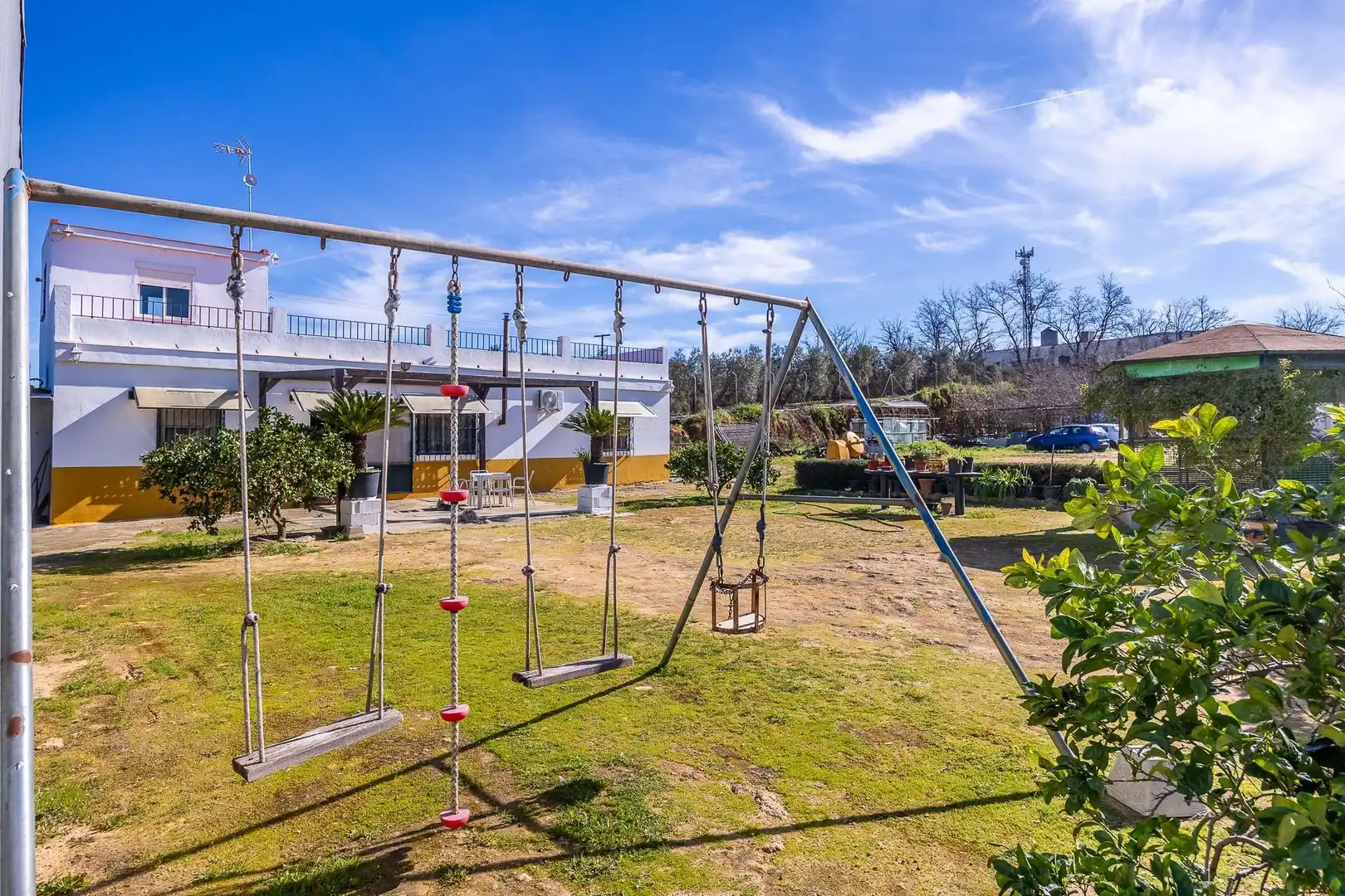 Jardí de Finca rústica en venda en Alcalá de Guadaira amb Aire condicionat i Piscina