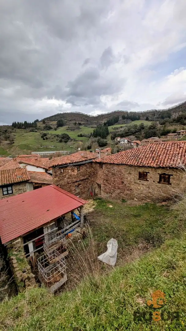 Vista exterior de Finca rústica en venta en Cabezón de Liébana con Balcón