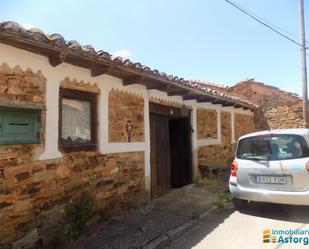 Exterior view of House or chalet for sale in Brazuelo  with Heating, Private garden and Furnished