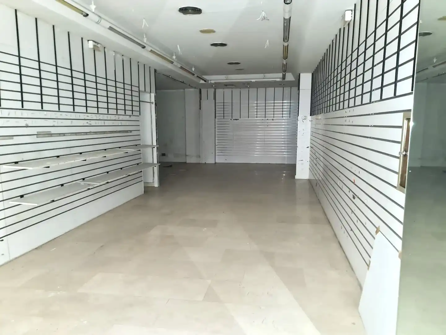 Local comercial en venda a Avenida de Bucaramanga 2, imagen 9