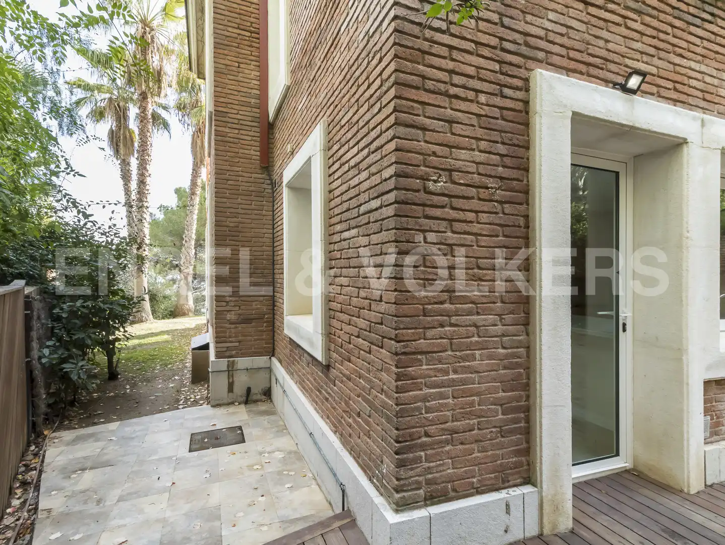 Exterior view of Houses for rent in Barcelona  with Air Conditioner, Heating and Private garden