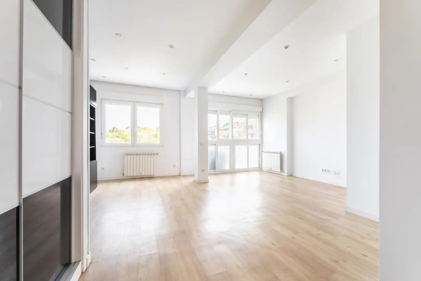 Living room of Flat for rent in Madrid  with Air Conditioner and Heating