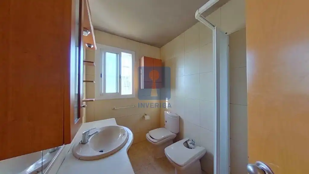 Baño de Casa o chalet en venta en Olesa de Montserrat con Terraza, Piscina y Alarma