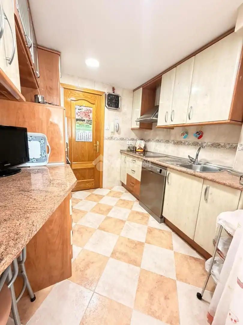 Cocina de Piso en venta en Torrejón de Ardoz con Aire acondicionado, Parquet y Terraza