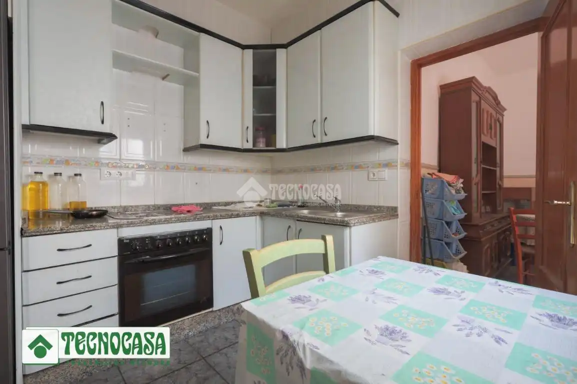 Kitchen of Detached homes for sale in Adra