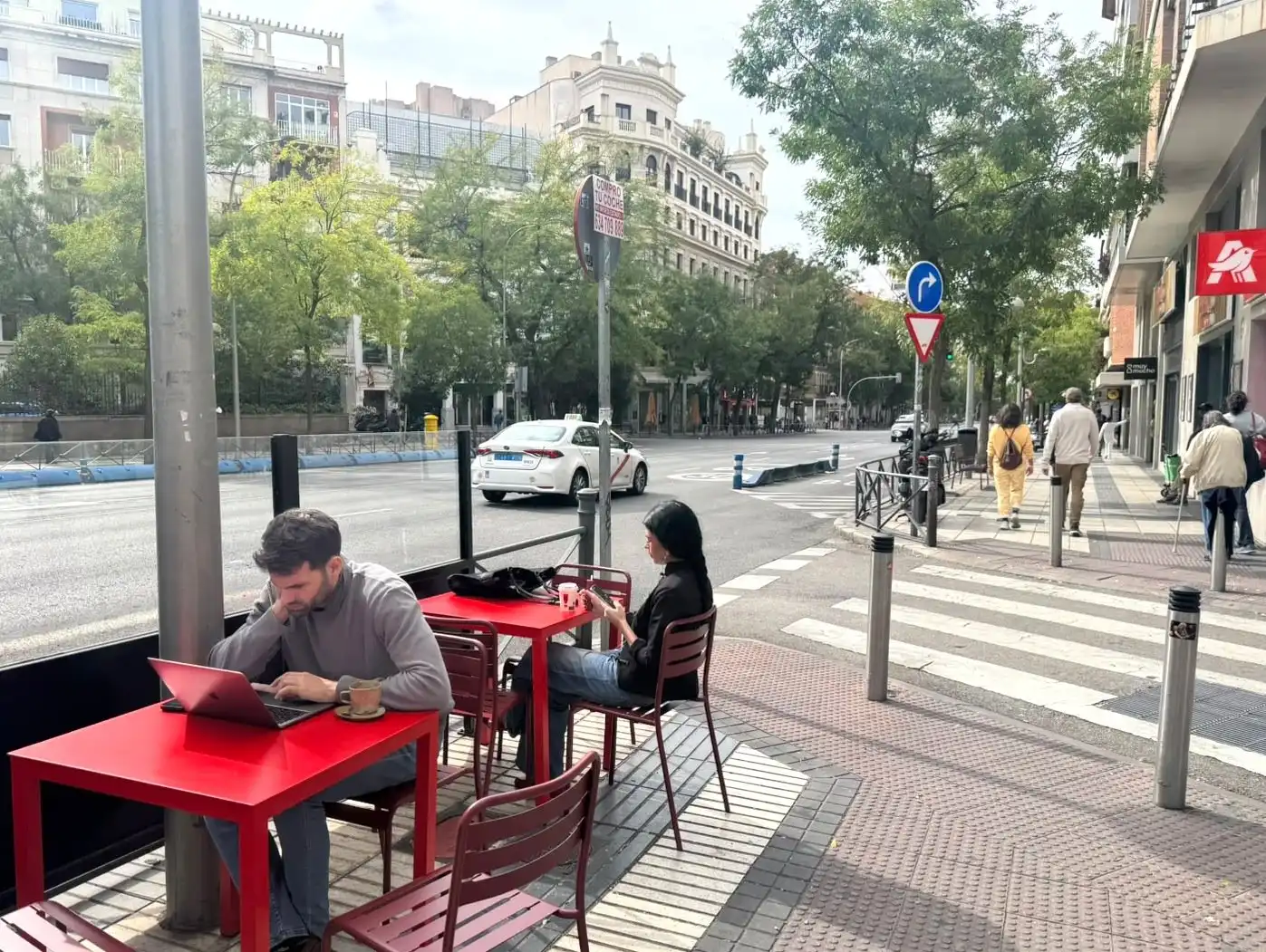Außenansicht von Dachboden zur Miete in Barrio de Salamanca