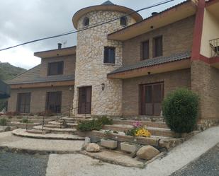 Vista exterior de Finca rústica en venda en Les Borges del Camp amb Aire condicionat, Terrassa i Piscina